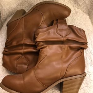 Vanity Women's Boots